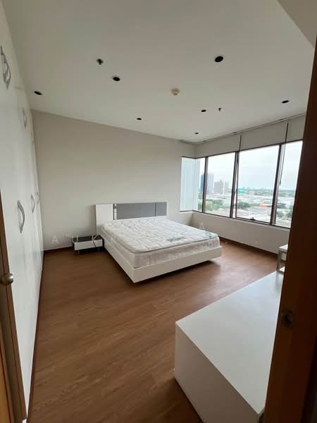 The Emporio Place : ดิ เอ็มโพริโอ เพลส, กรุงเทพ, 93 ซอยสุขุมวิท 24 ถนนสุุขุมวิท, คลองตัน, คลองเตย, กรุงเทพ, 65 ตร.ม., คอนโด ขาย, โดย Pemika Aukkaraleekul, 500421966 - DDproperty.com