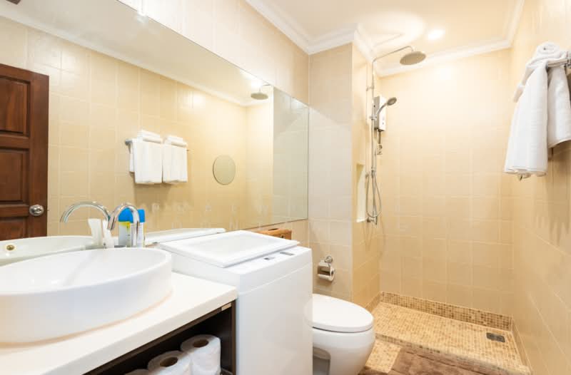 Siam Oriental Condominium, Chon Buri (Pattaya), Pratumnak 4, Nong Pru, Bang Lamung (Pattaya), Chon Buri (Pattaya), 1 Bedroom, 36 sqm, Condo For Rent, by Praewpakar Soontawong, 500421972 - DDproperty.com