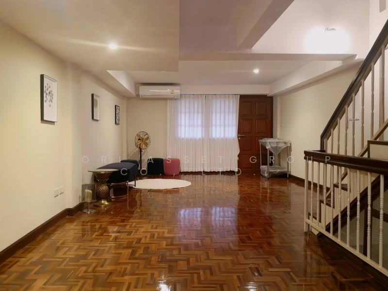 ตึกนิมมานทำ airbnb, เชียงใหม่, สุเทพ, เมืองเชียงใหม่, เชียงใหม่, 250 ตร.ม., ตึกแถว-อาคารพาณิชย์ ให้เช่า, โดย Shori Asset Group Co., Ltd., 500421976 - DDproperty.com