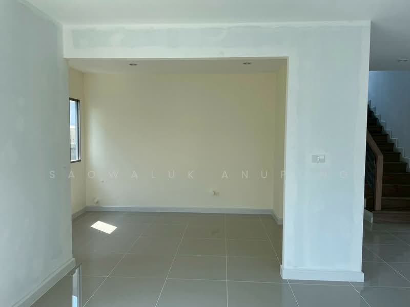 The Palm Krungthep Kreetha-Wongwaen, Bangkok, 29 Krungthep Kreetha Road, Saphan Sung, Bangkok, 4 Bedrooms, 205 sqm, Single Detached House For Sale, by Saowaluk Anupong, 500421988 - DDproperty.com