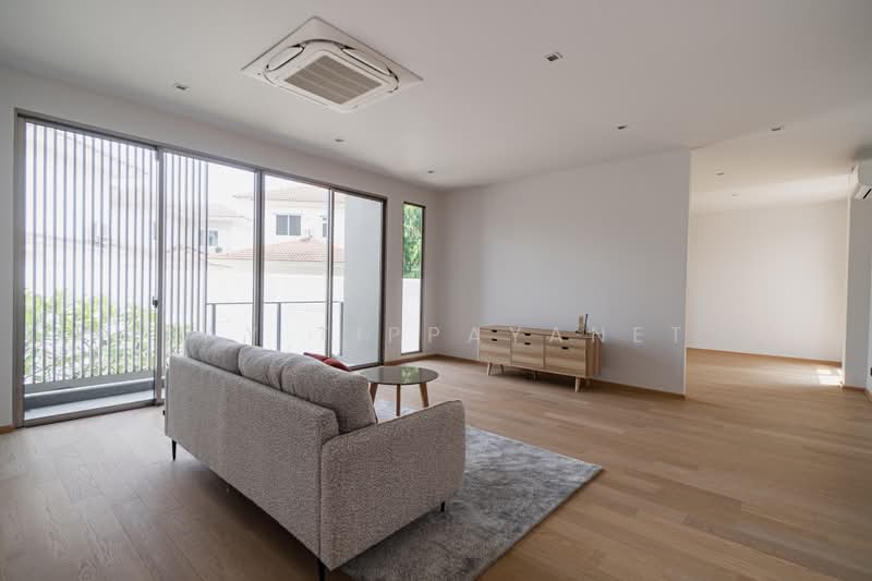 Providence Lane Kaset Nawamin, Bangkok, Lat Plakhao 89 Alley, Anusaowari, Bang Khen, Bangkok, 4 Bedrooms, 562 sqm, Single Detached House For Sale, by Kay Tippayanet, 500421996 - DDproperty.com