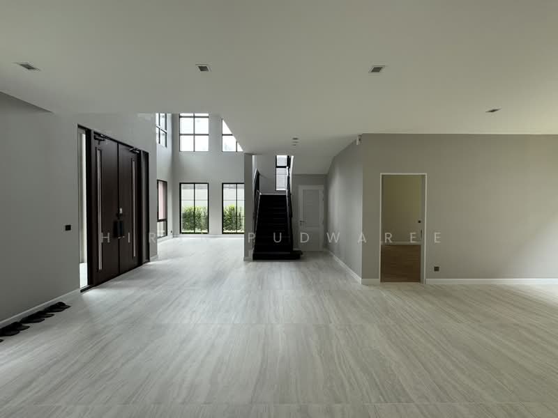 แกรนด์ บางกอก บูเลอวาร์ด ราชพฤกษ์ พรานนก, Bangkok, Bang Chuek Nang, Taling Chan, Bangkok, 4 Bedrooms, 575 sqm, Single Detached House For Sale, by Hirun Pudwaree, 500422021 - DDproperty.com