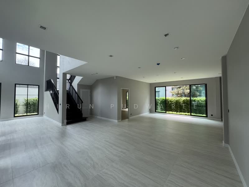 แกรนด์ บางกอก บูเลอวาร์ด ราชพฤกษ์ พรานนก, Bangkok, Bang Chuek Nang, Taling Chan, Bangkok, 4 Bedrooms, 575 sqm, Single Detached House For Sale, by Hirun Pudwaree, 500422021 - DDproperty.com