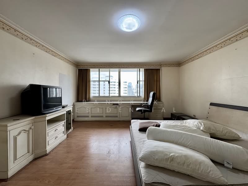 D.S. Tower 1 Sukhumvit 33, Bangkok, Soi Phrom Chit, Khlong Tan Nua, Watthana, Bangkok, 3 Bedrooms, 236 sqm, Condo For Sale, by Bangkok Residential, 500422025 - DDproperty.com
