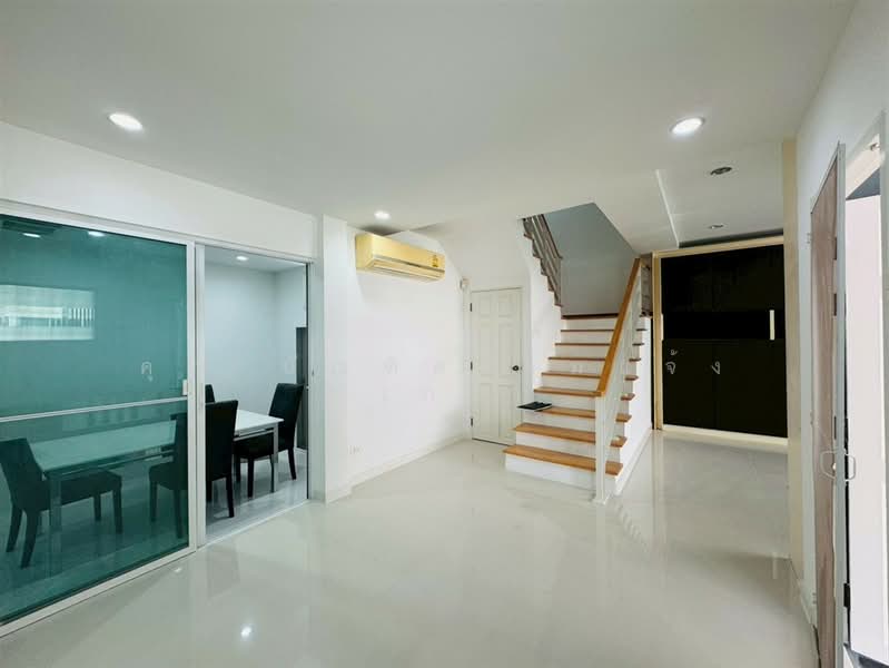 The Estate Srinakarin 1, Bangkok, Soi On Nut 46, Suan Luang, Bangkok, 4 Bedrooms, 150 sqm, Townhouse For Sale, by คุณ บัณฑิต คุ้มแจ้ง (เก่ง), 500422045 - DDproperty.com