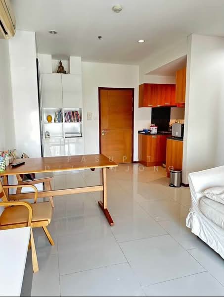 Villa Sathorn : วิลล่า สาทร, กรุงเทพ, 5 ถนนกรุงธนบุรี, คลองต้นไทร, คลองสาน, กรุงเทพ, 56 ตร.ม., คอนโด ให้เช่า, โดย Pasupit Ditbanjong, 500422084 - DDproperty.com