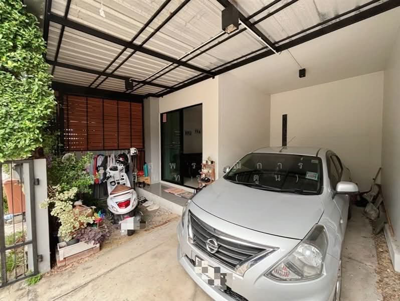 S Gate Bangkok-Pathumthani : เอส เกต กรุงเทพฯ-ปทุมธานี, ปทุมธานี, ซอย วัดหนองปรง, บางเดื่อ, เมืองปทุมธานี, ปทุมธานี, 120 ตร.ม., ทาวน์เฮ้าส์ ขาย, โดย คุณ สุพรรณิการ์ ลูกอินทร์ (ตูน), 500422104 - DDproperty.com