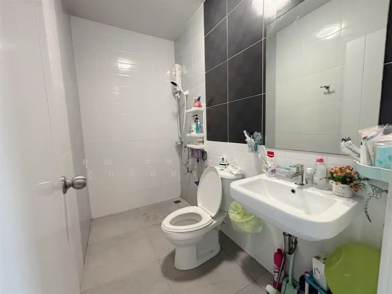 S Gate Bangkok-Pathumthani, Pathum Thani, Soi Wat Nong Prong, Bang Dua, Muang Pathum Thani, Pathum Thani, 3 Bedrooms, 120 sqm, Townhouse For Sale, by คุณ สุพรรณิการ์ ลูกอินทร์ (ตูน), 500422104 - DDproperty.com