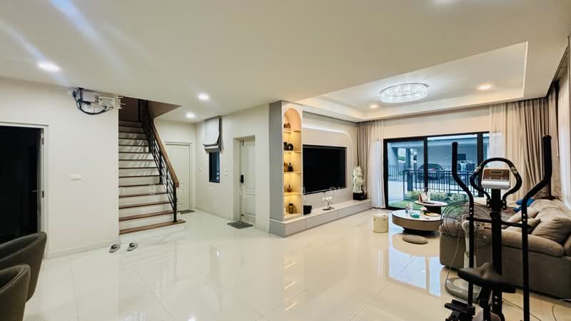 Centro ทวีวัฒนา, Bangkok, Nong Kang Plu, Nong Khaem, Bangkok, 4 Bedrooms, 253 sqm, Single Detached House For Sale, by กษิกาญ ชุณหมณี, 500422111 - DDproperty.com
