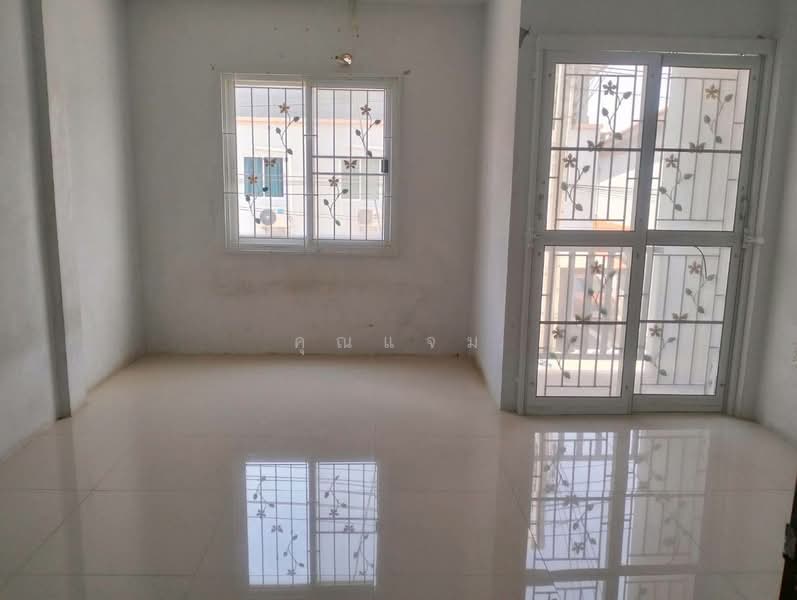 ธณวรรณ ลิฟวิ่ง 3, Chon Buri (Pattaya), Thung Suk La, Si Racha, Chon Buri (Pattaya), 3 Bedrooms, 64 sqm, Townhouse For Rent, by คุณแจม, 500422124 - DDproperty.com
