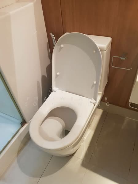 The Bangkok Sathorn-Taksin, Bangkok, Krung Thonburi, Bang Lam Phu Lang, Khlong San, Bangkok, 1 Bedroom, 50 sqm, Condo For Rent, by Praewpakar Soontawong, 500422134 - DDproperty.com