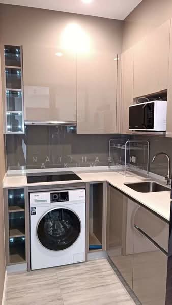Whizdom Essence, Bangkok, 5 Piyabutr 1 Alley, Bang Chak, Phra Khanong, Bangkok, 2 Bedrooms, 55 sqm, Condo For Rent, by Nattharika Khwanlada, 500422147 - DDproperty.com