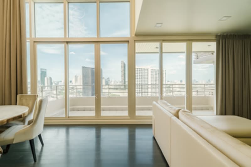 Watermark Chaophraya, Bangkok, Soi Charoennakorn 39-41, Charoennakorn Road, Bang Lam Phu Lang, Khlong San, Bangkok, 3 Bedrooms, 260 sqm, Condo For Sale, by Thanakit Pongpit, 500422173 - DDproperty.com