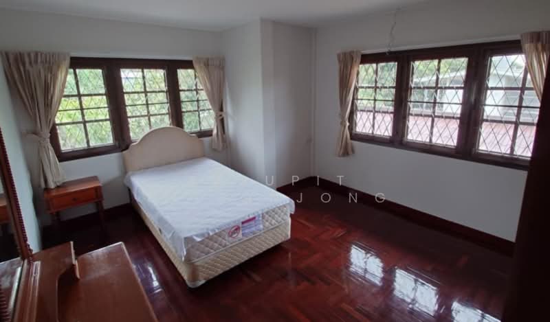 3-BR House, Bangkok, Bang Chak, Phra Khanong, Bangkok, 3 Bedrooms, 204 sqm, Single Detached House For Sale, by Pasupit Ditbanjong, 500422215 - DDproperty.com