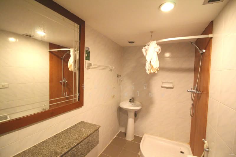Omni Tower Sukhumvit Nana, Bangkok, 69 Sukhumvit 4 Alley, Khlong Toei, Bangkok, 3 Bedrooms, 145 sqm, Condo For Sale, by CBRE (Thailand) Co.,Ltd, 500422262 - DDproperty.com