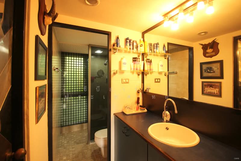 Townhouse Thonglor soi 8 (4077), กรุงเทพ, คลองตันเหนือ, วัฒนา, กรุงเทพ, 450 ตร.ม., ทาวน์เฮ้าส์ ขาย, โดย CBRE (Thailand) Co.,Ltd, 500422306 - DDproperty.com