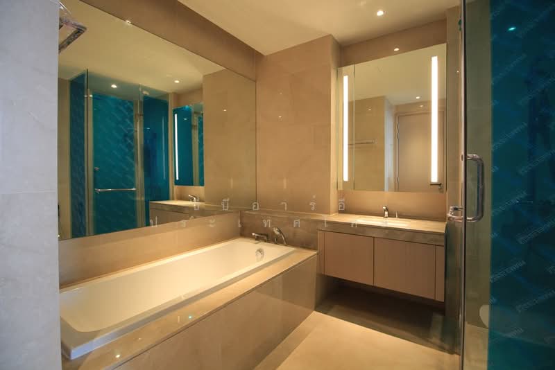 Magnolias Waterfront Residences : แมกโนเลียส์ วอเตอร์ฟรอนท์ เรสซิเดนซ์, กรุงเทพ, 259 ถ. กรุงธนบุรี, คลองต้นไทร, คลองสาน, กรุงเทพ, 79 ตร.ม., คอนโด ขาย, โดย CBRE (Thailand) Co.,Ltd, 500422308 - Bathroom - DDproperty.com