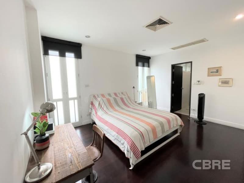 ซอย สุขุมวิท 26, Bangkok, Khong Tan, Khlong Toei, Bangkok, 5 Bedrooms, 350 sqm, Single Detached House For Sale, by CBRE (Thailand) Co.,Ltd, 500422309 - DDproperty.com
