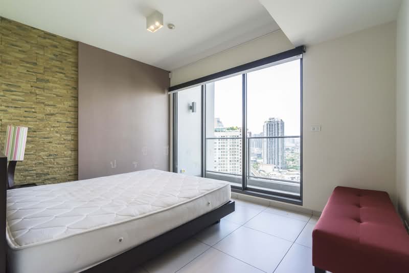 The Lofts Ekkamai, Bangkok, 1415 Sukhumvit Road, Phra Kanong Nua, Watthana, Bangkok, 2 Bedrooms, 90 sqm, Condo For Sale, by CBRE (Thailand) Co.,Ltd, 500422342 - DDproperty.com