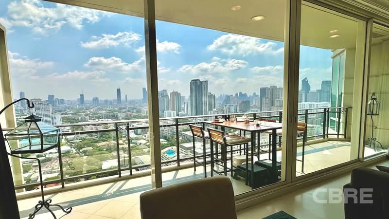 Royce Private Residences, Bangkok, 61 Soi Sukhumvit 31, Khlongtoei Nua, Watthana, Bangkok, 1 Bedroom, 111 sqm, Condo For Sale, by Praphinleeya Phuengkhuankhan, 500422400 - DDproperty.com