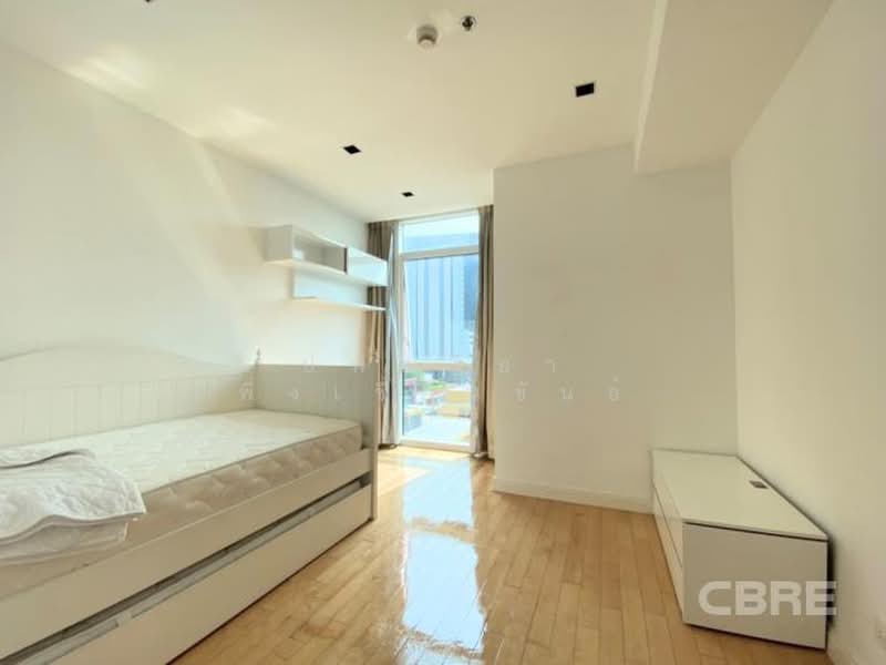 Athenee Residence : แอทธินี เรสซิเด้นซ์, กรุงเทพ, 65 ถ.วิทยุ, ลุมพินี, ปทุมวัน, กรุงเทพ, 215 ตร.ม., คอนโด ขาย, โดย ปพิณริยา พึ่งเขื่อนขันธ์, 500422498 - DDproperty.com
