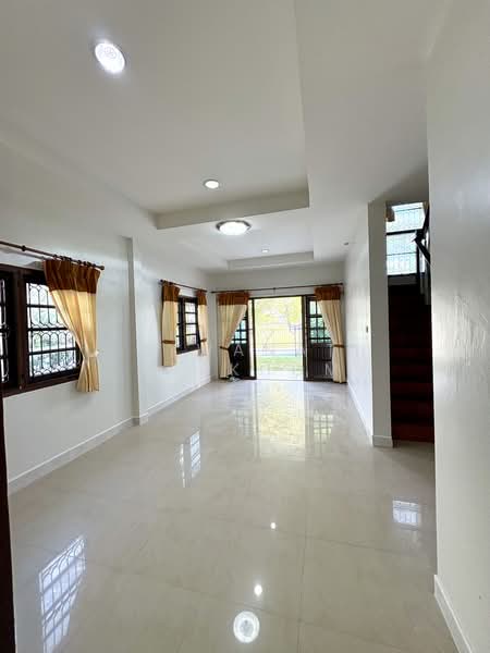 Utthayanthong Chaeng Watthana - Pak Kret 19 : หมู่บ้านอุทยานทอง แจ้งวัฒนะ - ปากเกร็ด 19, นนทบุรี, ซ.แจ้งวัฒนะ-ปากเกร็ด 19 ถ.แจ้งวัฒนะ, บางพูด, ปากเกร็ด, นนทบุรี, 283 ตร.ม., บ้านเดี่ยว ให้เช่า, โดย Siwanat Atakhom, 500422562 - DDproperty.com