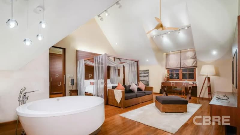 Single House Sukhumvit, Bangkok, Phra Kanong Nua, Watthana, Bangkok, 8 Bedrooms, 2,304 sqm, Single Detached House For Sale, by Praphinleeya Phuengkhuankhan, 500422579 - DDproperty.com