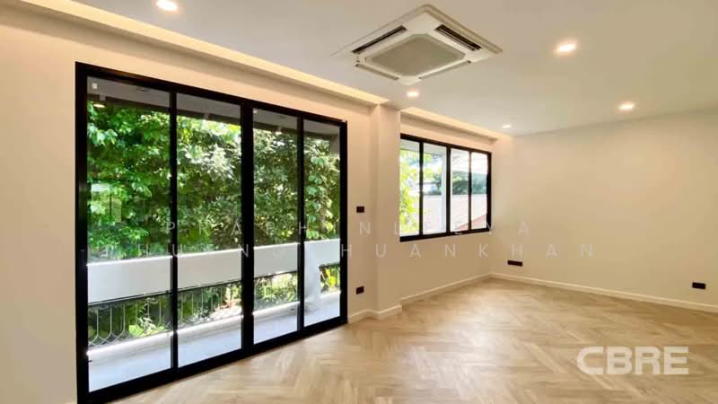 Sukhumvit 39, กรุงเทพ, คลองตันเหนือ, วัฒนา, กรุงเทพ, 310 ตร.ม., ทาวน์เฮ้าส์ ขาย, โดย Praphinleeya Phuengkhuankhan, 500422582 - DDproperty.com