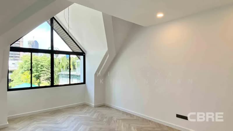 Sukhumvit 39, กรุงเทพ, คลองตันเหนือ, วัฒนา, กรุงเทพ, 310 ตร.ม., ทาวน์เฮ้าส์ ขาย, โดย Praphinleeya Phuengkhuankhan, 500422582 - DDproperty.com