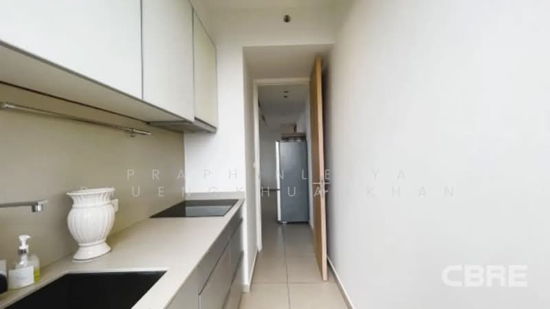 The Lofts Ekkamai, Bangkok, 1415 Sukhumvit Road, Phra Kanong Nua, Watthana, Bangkok, 2 Bedrooms, 120 sqm, Condo For Sale, by Praphinleeya Phuengkhuankhan, 500422591 - DDproperty.com