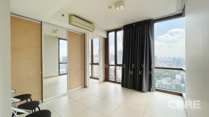 The Lofts Ekkamai, Bangkok, 1415 Sukhumvit Road, Phra Kanong Nua, Watthana, Bangkok, 2 Bedrooms, 120 sqm, Condo For Sale, by Praphinleeya Phuengkhuankhan, 500422591 - DDproperty.com