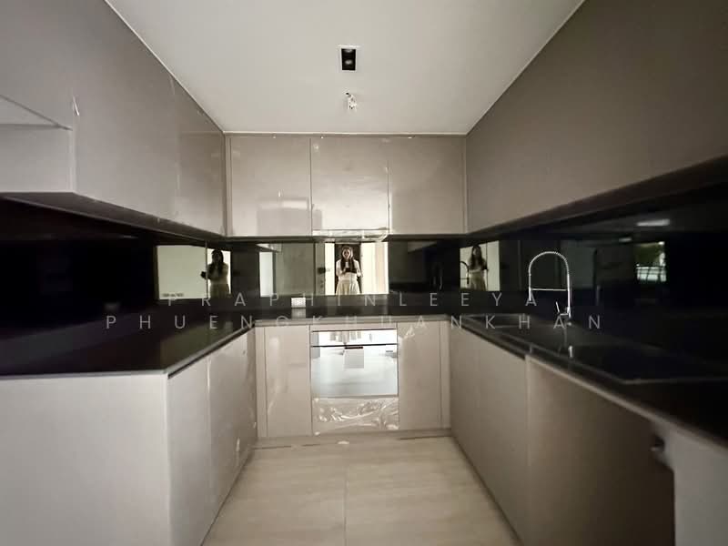 Craft Ploenchit : คราฟท์ เพลินจิต, กรุงเทพ, 1053 ถนน วิทยุ, ลุมพินี, ปทุมวัน, กรุงเทพ, 66 ตร.ม., คอนโด ขาย, โดย Praphinleeya Phuengkhuankhan, 500422600 - DDproperty.com