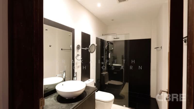 The Villas Overlooking Layan, Phuket, Moo 6 Layan Soi 1, Choeng Thale, Thalang, Phuket, 4 Bedrooms, 600 sqm, Single Detached House For Sale, by Prakaipeth Meechoosarn, 500422616 - DDproperty.com