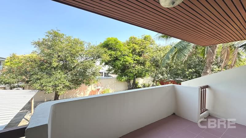 Single House on Sukhumvit 65, Bangkok, Phra Kanong Nua, Watthana, Bangkok, 3 Bedrooms, 668 sqm, Single Detached House For Sale, by Praphinleeya Phuengkhuankhan, 500422629 - DDproperty.com
