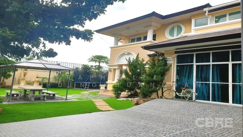 Nantawan Suanluang Rama 9, Bangkok, Chaloem Phra Kiat Rama 9, Soi 62, Dok Mai, Prawet, Bangkok, 5 Bedrooms, 141 sqm, Single Detached House For Sale, by Praphinleeya Phuengkhuankhan, 500422656 - DDproperty.com