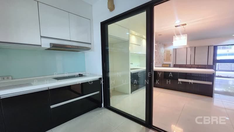 Areeya Mandarina Sukhumvit 77 : อารียา แมนดารีนา สุขุมวิท 77, กรุงเทพ, ถนนสุขุมวิท 77 (อ่อนนุช), สวนหลวง, กรุงเทพ, 226 ตร.ม., ทาวน์เฮ้าส์ ขาย, โดย Praphinleeya Phuengkhuankhan, 500422657 - DDproperty.com