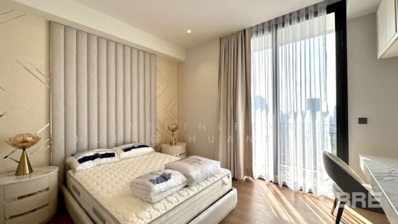 Muniq Langsuan, Bangkok, Soi Tonson, Lumphini, Pathum Wan, Bangkok, 4 Bedrooms, 255 sqm, Condo For Sale, by Praphinleeya Phuengkhuankhan, 500422678 - DDproperty.com