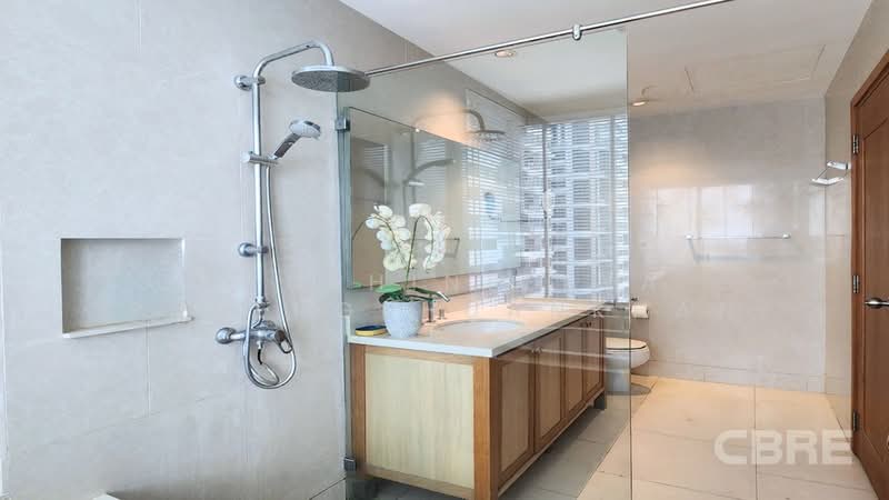 The Emporio Place : ดิ เอ็มโพริโอ เพลส, กรุงเทพ, 93 ซอยสุขุมวิท 24 ถนนสุุขุมวิท, คลองตัน, คลองเตย, กรุงเทพ, 101 ตร.ม., คอนโด ขาย, โดย Praphinleeya Phuengkhuankhan, 500422686 - DDproperty.com