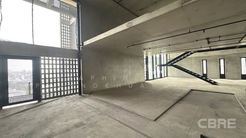 Windshell Naradhiwas, Bangkok, Narathiwatratchanakharin Road, Thung Maha Mek, Sathon, Bangkok, 4 Bedrooms, 564 sqm, Condo For Sale, by Praphinleeya Phuengkhuankhan, 500422693 - DDproperty.com
