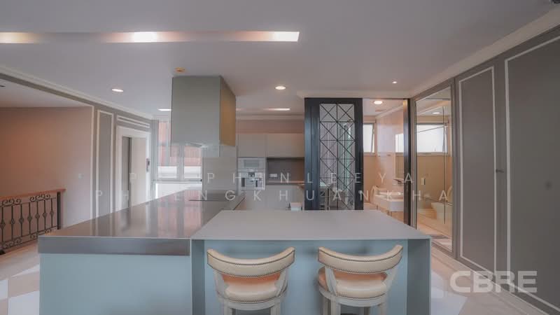 349 Residence : 349 เรสซิเดนซ์, กรุงเทพ, ซอย พร้อมพรรค, คลองตันเหนือ, วัฒนา, กรุงเทพ, 422 ตร.ม., ทาวน์เฮ้าส์ ขาย, โดย Praphinleeya Phuengkhuankha, 500422701 - DDproperty.com