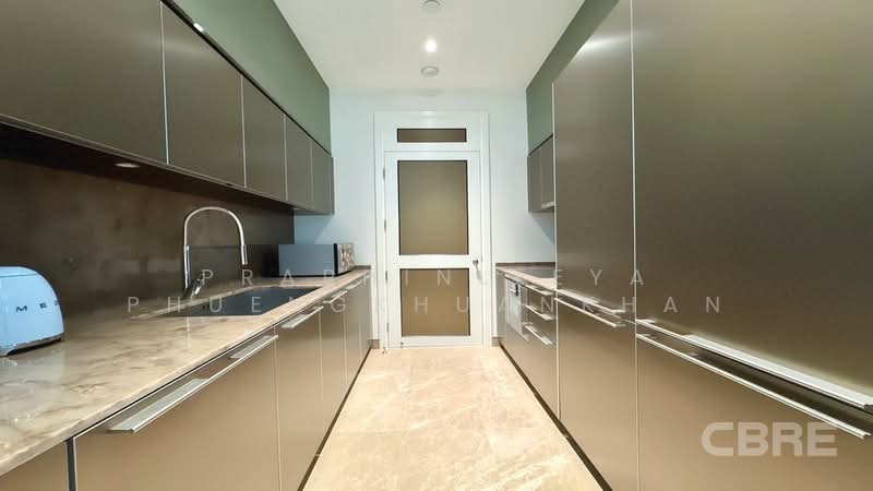 The Residences At Mandarin Oriental, Bangkok, 117 Charoen Nakorn Road, Khlong Ton Sai, Khlong San, Bangkok, 2 Bedrooms, 164 sqm, Condo For Sale, by Praphinleeya Phuengkhuankhan, 500422702 - DDproperty.com