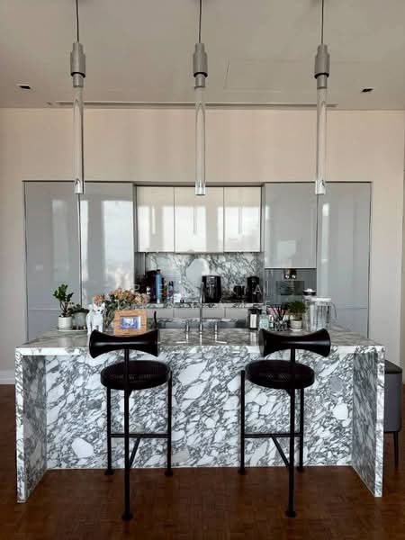 The Ritz-Carlton Residences, Bangkok, 114 Narathiwat Ratchanakarin Road, Silom, Bang Rak, Bangkok, 2 Bedrooms, 124 sqm, Condo For Sale, by Pemika Aukkaraleekul, 500422707 - DDproperty.com