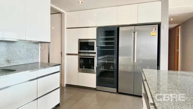 The Met Sathorn, Bangkok, 123 South Sathorn Road, Thung Maha Mek, Sathon, Bangkok, 3 Bedrooms, 193 sqm, Condo For Sale, by Praphinleeya Phuengkhuankhan, 500422746 - DDproperty.com
