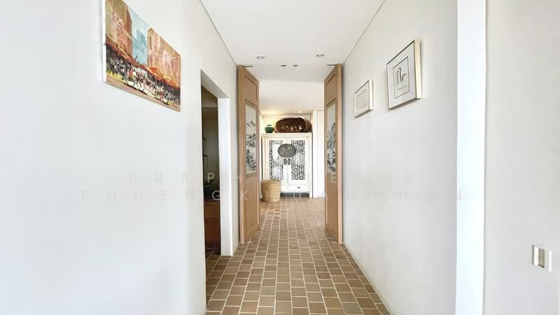 Lake Green, Bangkok, 199 Sukhumvit Soi 8, Khlong Toei, Khlong Toei, Bangkok, 2 Bedrooms, 125 sqm, Condo For Sale, by Praphinleeya Phuengkhuankhan, 500422753 - DDproperty.com