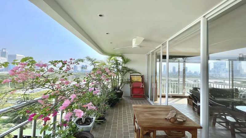 Lake Green, Bangkok, 199 Sukhumvit Soi 8, Khlong Toei, Khlong Toei, Bangkok, 2 Bedrooms, 125 sqm, Condo For Sale, by Praphinleeya Phuengkhuankhan, 500422753 - DDproperty.com