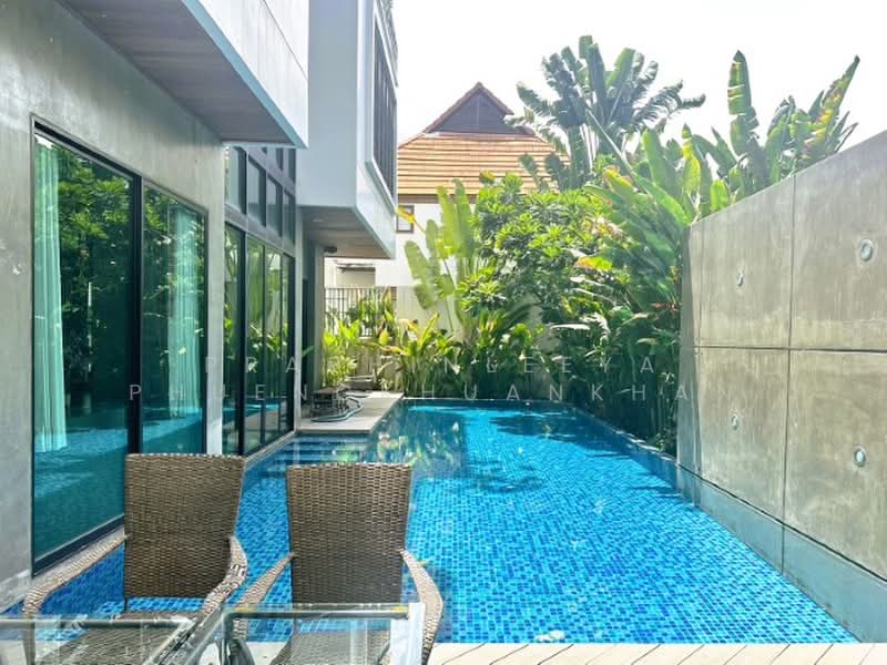 บ้านเดี่ยวในซอยสุขุมวิท 39, Bangkok, Khlong Tan Nua, Watthana, Bangkok, 4 Bedrooms, 700 sqm, Single Detached House For Sale, by Praphinleeya Phuengkhuankhan, 500422765 - DDproperty.com