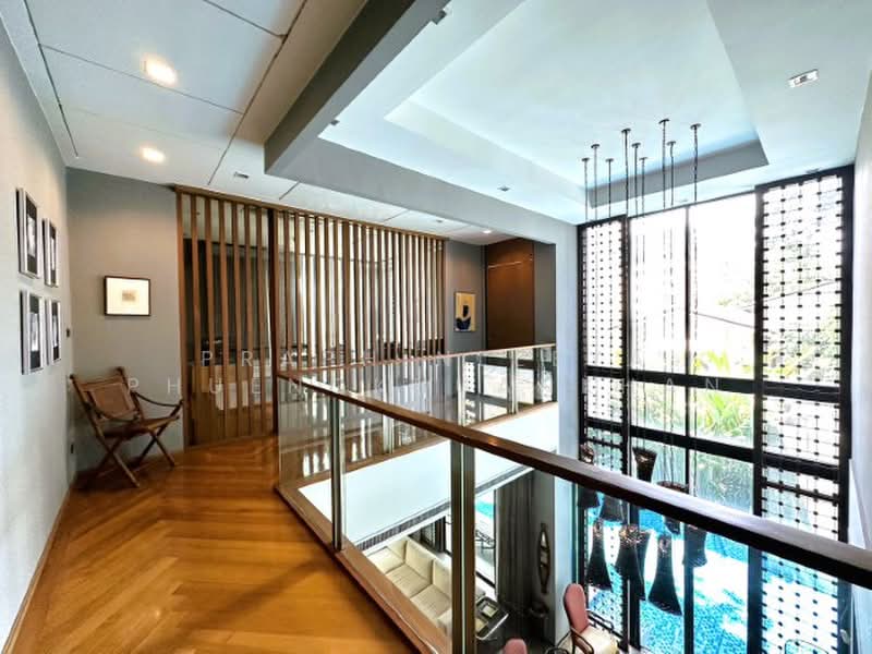 บ้านเดี่ยวในซอยสุขุมวิท 39, Bangkok, Khlong Tan Nua, Watthana, Bangkok, 4 Bedrooms, 700 sqm, Single Detached House For Sale, by Praphinleeya Phuengkhuankhan, 500422765 - DDproperty.com