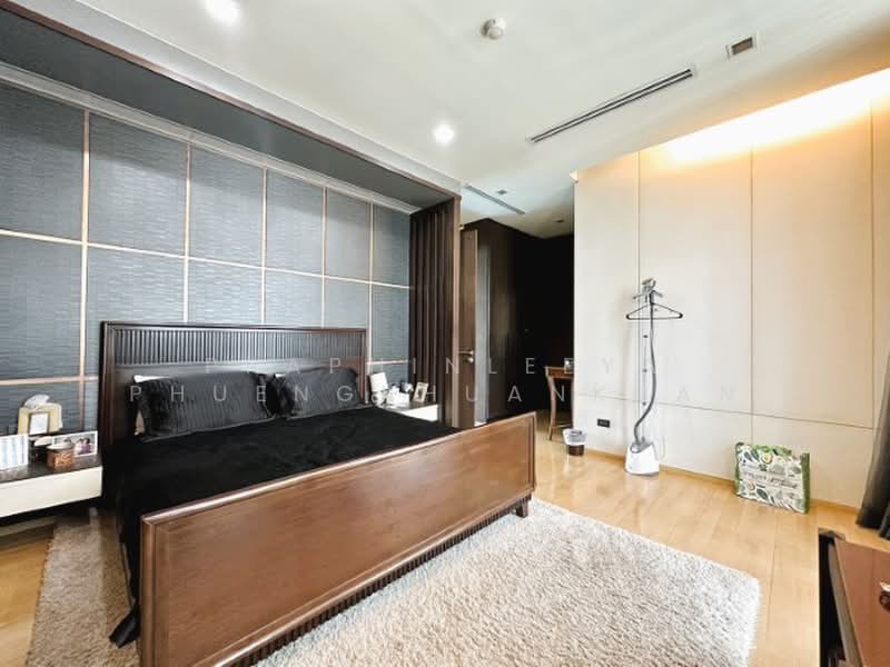 บ้านเดี่ยวในซอยสุขุมวิท 39, Bangkok, Khlong Tan Nua, Watthana, Bangkok, 4 Bedrooms, 700 sqm, Single Detached House For Sale, by Praphinleeya Phuengkhuankhan, 500422765 - DDproperty.com