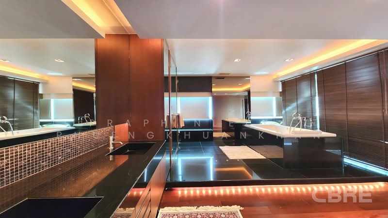 Le Raffine Jambunuda Sukhumvit 31 : เลอรัฟฟิเน่ ชมพูนุช สุขุมวิท 31, กรุงเทพ, ถนนสุขุมวิท 31, คลองเตยเหนือ, วัฒนา, กรุงเทพ, 358 ตร.ม., คอนโด ขาย, โดย Praphinleeya Phuengkhuankhan, 500422779 - DDproperty.com