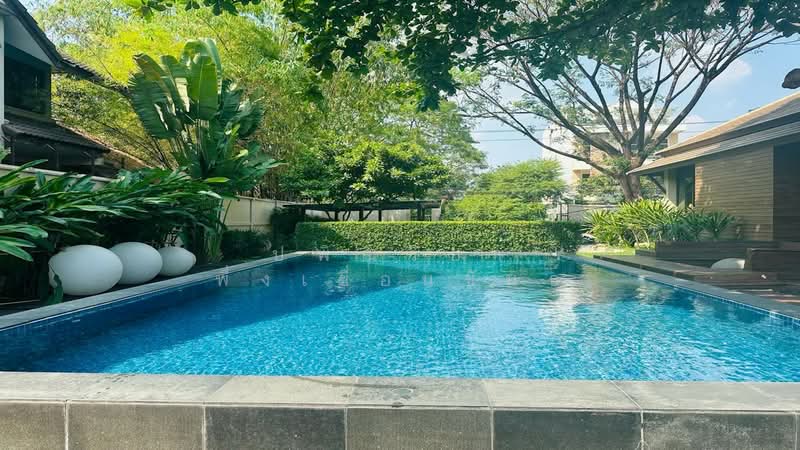บ้านเดี่ยวในซอยเอกมัย 22, กรุงเทพ, คลองตันเหนือ, วัฒนา, กรุงเทพ, 1,000 ตร.ม., บ้านเดี่ยว ขาย, โดย ปพิณริยา พึ่งเขื่อนขันธ์, 500422788 - DDproperty.com
